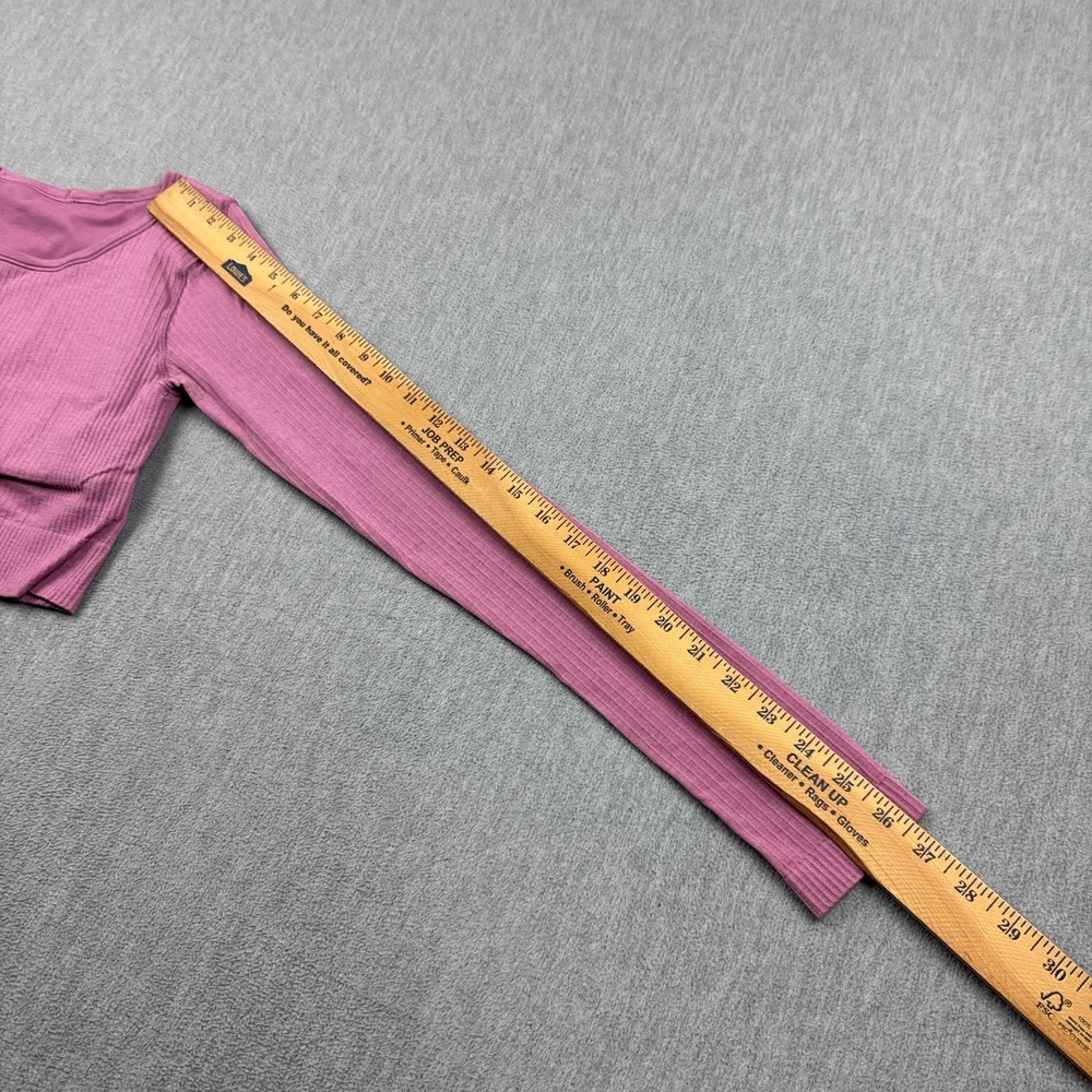 Lululemon Top Women 4 pink Ribbed Ebb To Street Long Sleeve Cropped Yoga Padded - Picture 6 of 11